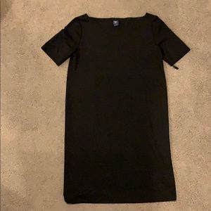 Gap black maternity dress